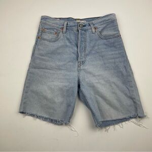 Levi’s Ribcage Straight Jean Shorts Size 29